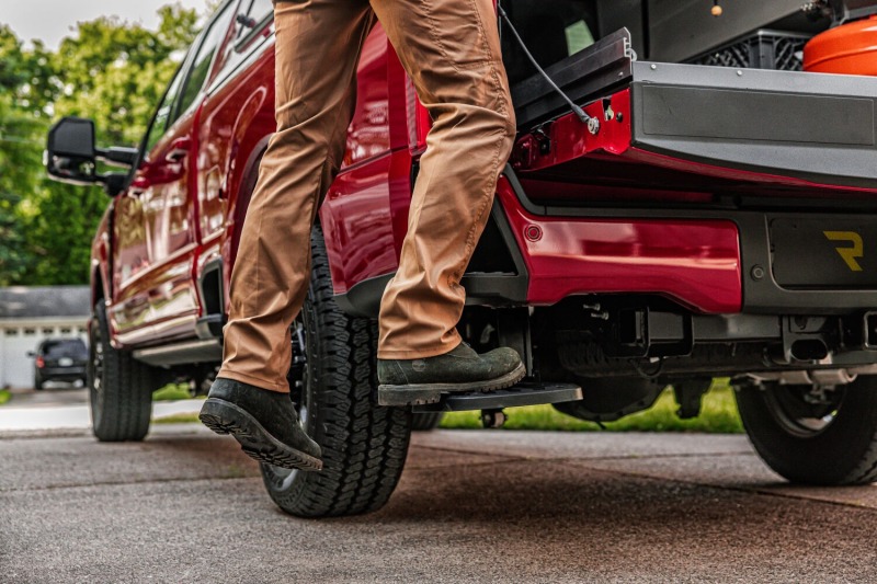 Ford F-250 BedStep - Rear - AMP Research - Retractable - Black - `23-`24